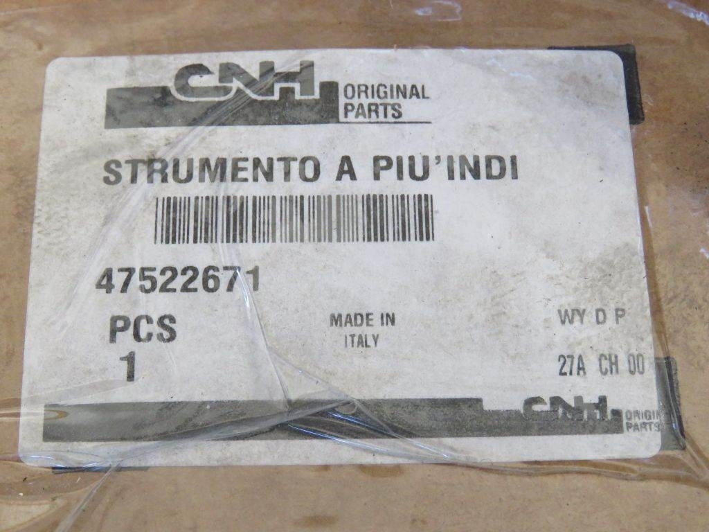 Case FARMALL 85C 95C 105C 115C - Tablou de bord pentru Utilaje agricole: Foto 5 Case FARMALL 85C 95C 105C 115C - Tablou de bord pentru Utilaje agricole: Foto 5