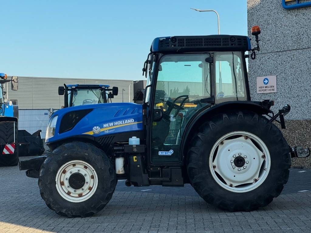 New Holland T4.100 DC, Low Profile, 2019, 3013 hours!! - Tractor agricol: Foto 2 New Holland T4.100 DC, Low Profile, 2019, 3013 hours!! - Tractor agricol: Foto 2
