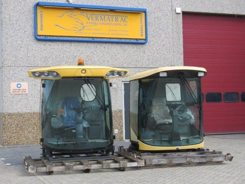 Cabină pentru Utilaje agricole New Holland TX: Foto 40