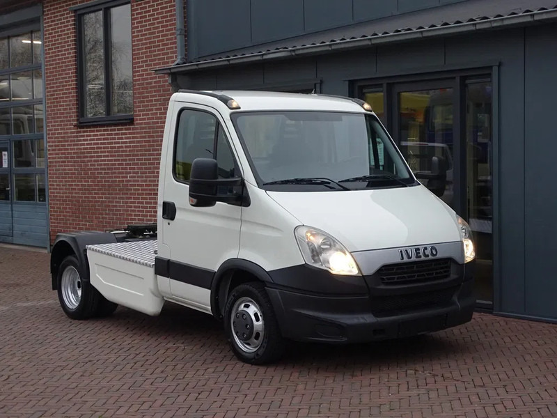 Iveco Daily 35.210 PK BE TREKKER 10400 kg AIRCO CC - Cap tractor: Foto 1 Iveco Daily 35.210 PK BE TREKKER 10400 kg AIRCO CC - Cap tractor: Foto 1