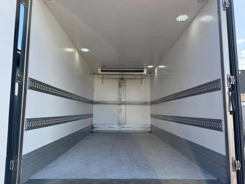 Iveco Daily 40C18 3.0 180PK Aut.Clixtar Koeler 2.6 ton Laadvm. BE License - Cap tractor: Foto 5 Iveco Daily 40C18 3.0 180PK Aut.Clixtar Koeler 2.6 ton Laadvm. BE License - Cap tractor: Foto 5