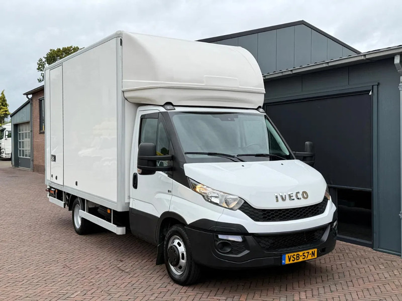 Iveco Daily 35C17 Automaat Cam Dhol. laadk Trekha. 3 zits Airco Navi - Autoutilitară box: Foto 1 Iveco Daily 35C17 Automaat Cam Dhol. laadk Trekha. 3 zits Airco Navi - Autoutilitară box: Foto 1