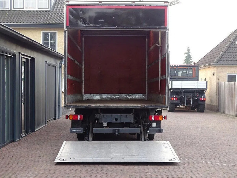 Mercedes-Benz Atego CREWCAB 6 SEATS standheizung lbw 1.5 ton - Camion furgon: Foto 4 Mercedes-Benz Atego CREWCAB 6 SEATS standheizung lbw 1.5 ton - Camion furgon: Foto 4