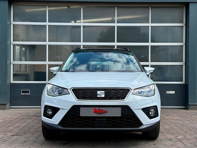 SEAT Arona 1.0 TSI Style Business Intense Carplay Dealeronderhouden Cruise Clima Navi Camera - SUV: Foto 2 SEAT Arona 1.0 TSI Style Business Intense Carplay Dealeronderhouden Cruise Clima Navi Camera - SUV: Foto 2