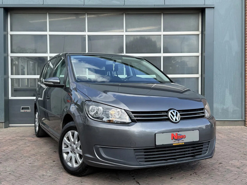 Volkswagen Touran 1.2 TSI 105pk 7 Pers LMV export - Automobil: Foto 1 Volkswagen Touran 1.2 TSI 105pk 7 Pers LMV export - Automobil: Foto 1