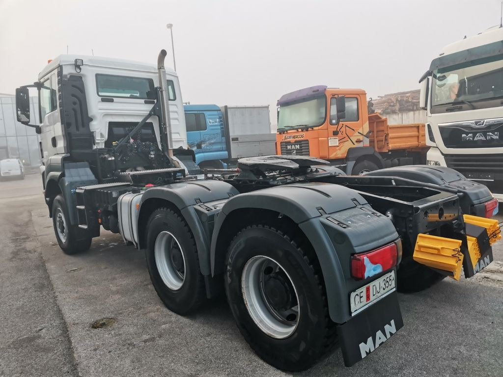 MAN TGS 26.470 6X6 Allrad mit Kipphidraulik - Cap tractor: Foto 3 MAN TGS 26.470 6X6 Allrad mit Kipphidraulik - Cap tractor: Foto 3