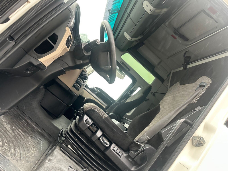 MAN TGX 18.500 - Cap tractor: Foto 5 MAN TGX 18.500 - Cap tractor: Foto 5