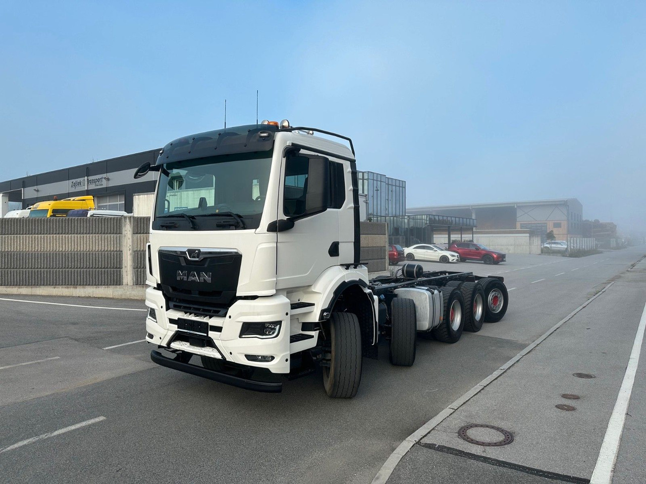 MAN TGS 50.510 10X4-6 BL CH - Camion şasiu: Foto 3 MAN TGS 50.510 10X4-6 BL CH - Camion şasiu: Foto 3