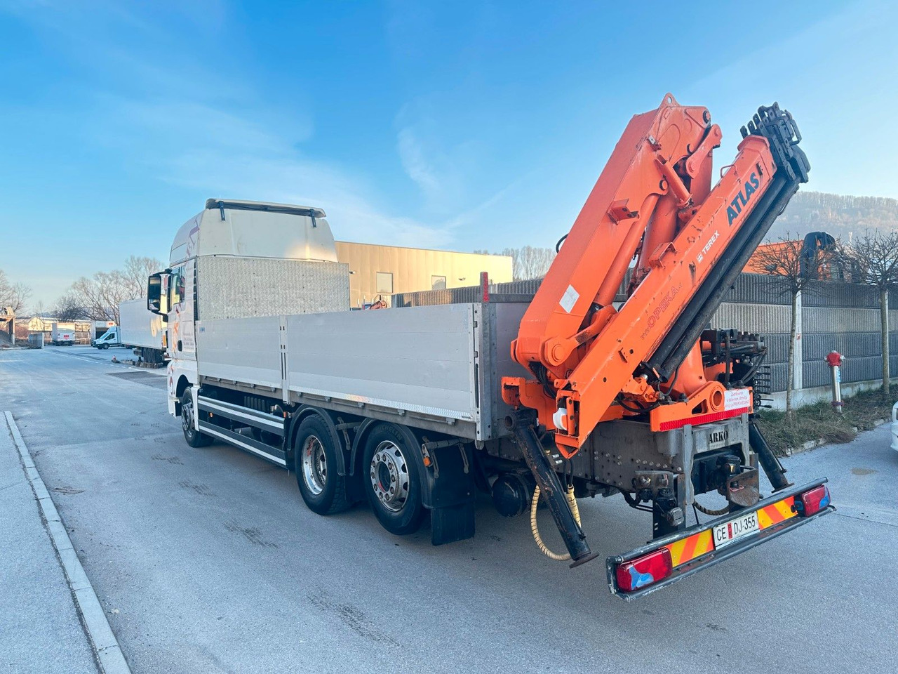 MAN TGX 26.440 6X2 Intarder ATLAS 165 - Camion platformă, Camion cu macara: Foto 3 MAN TGX 26.440 6X2 Intarder ATLAS 165 - Camion platformă, Camion cu macara: Foto 3