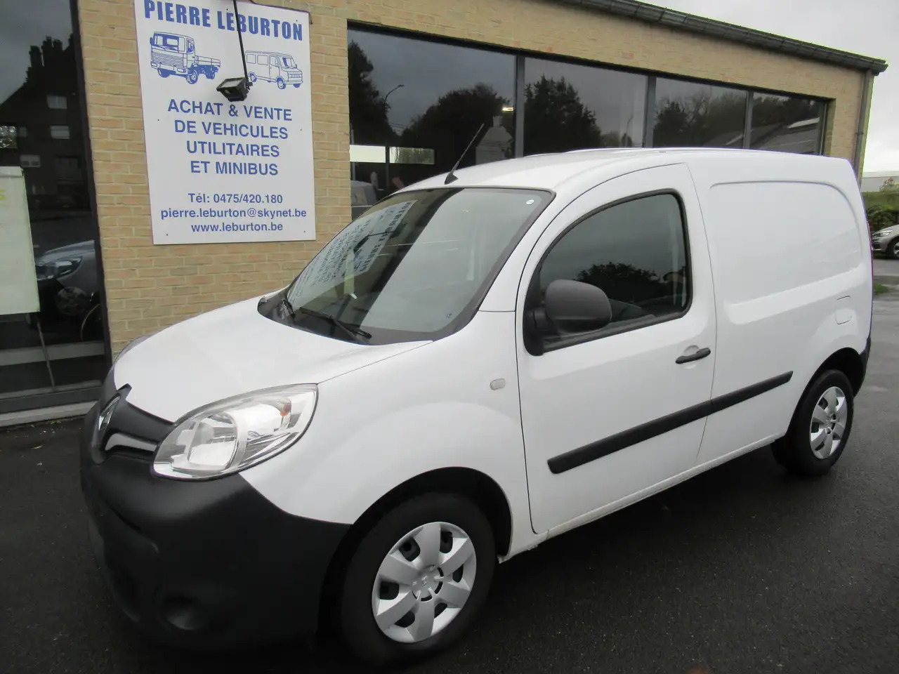 Renault Kangoo 15 DCI GRAND CONFORT CLIM 8250€+TVA/BTW - Alte utilaje: Foto 1 Renault Kangoo 15 DCI GRAND CONFORT CLIM 8250€+TVA/BTW - Alte utilaje: Foto 1