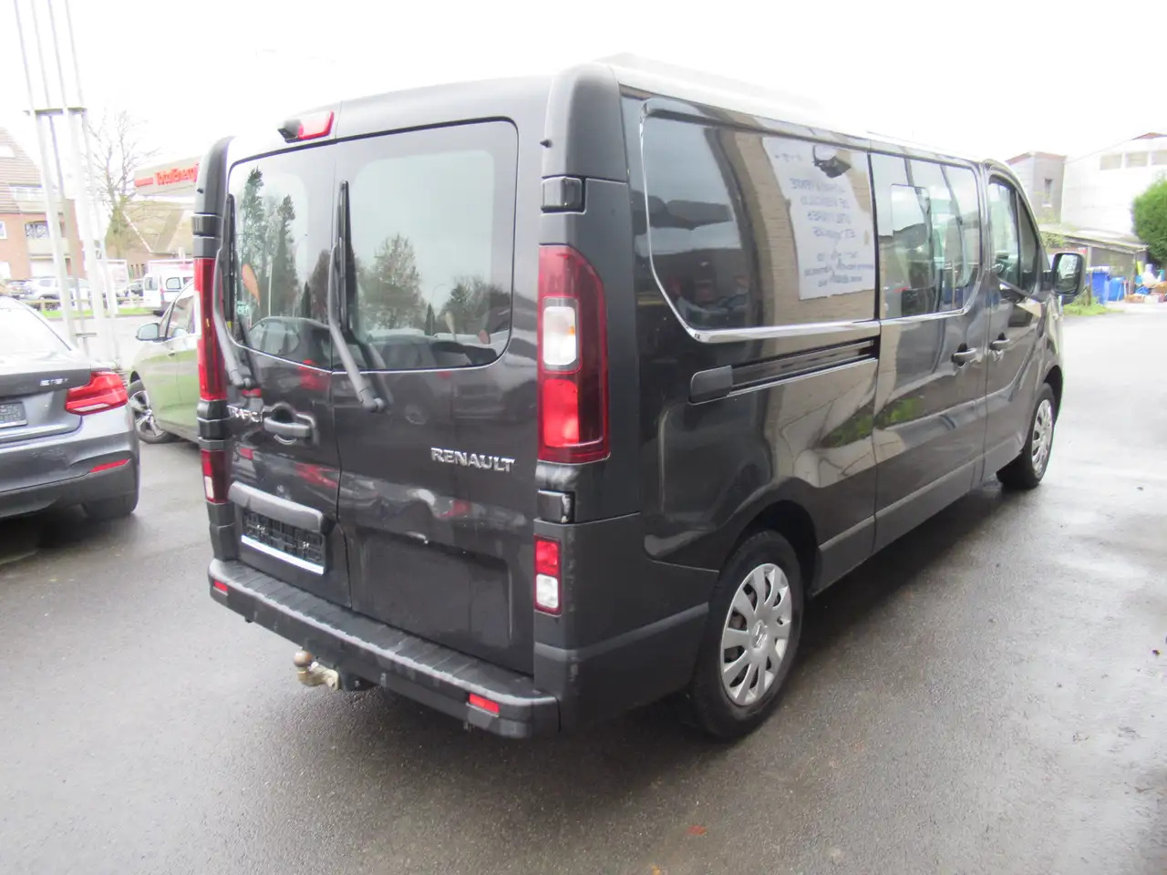 Renault Trafic DBLE CAB L2 AIRCO NAVI CRUISE 14800€+TVA - Autoutilitară cabină dublă: Foto 2 Renault Trafic DBLE CAB L2 AIRCO NAVI CRUISE 14800€+TVA - Autoutilitară cabină dublă: Foto 2