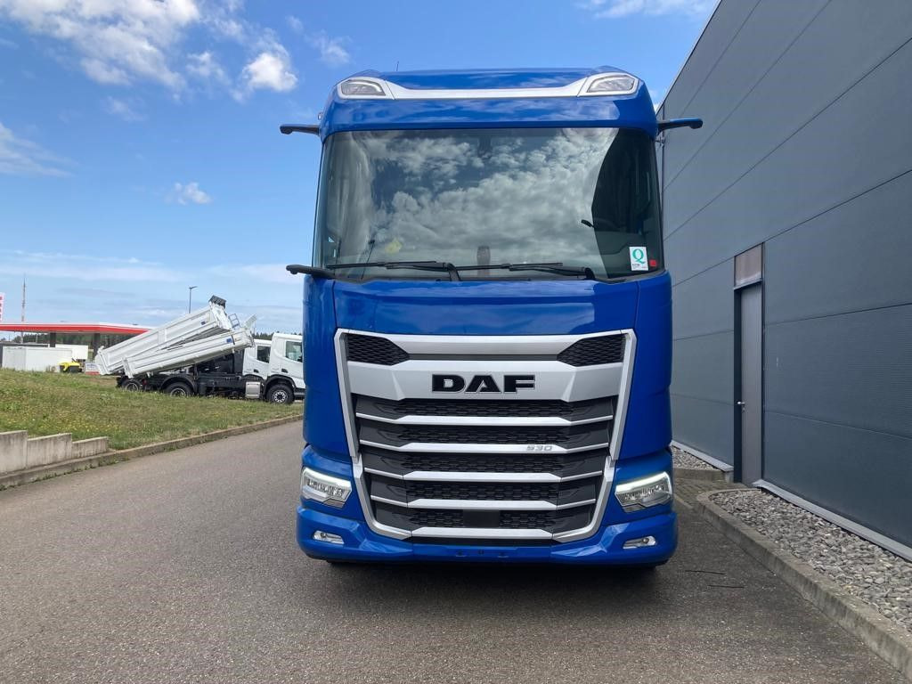 DAF XG 530 FT Alcoa Intarder Standklima Alcoa Kamera - Cap tractor: Foto 5 DAF XG 530 FT Alcoa Intarder Standklima Alcoa Kamera - Cap tractor: Foto 5