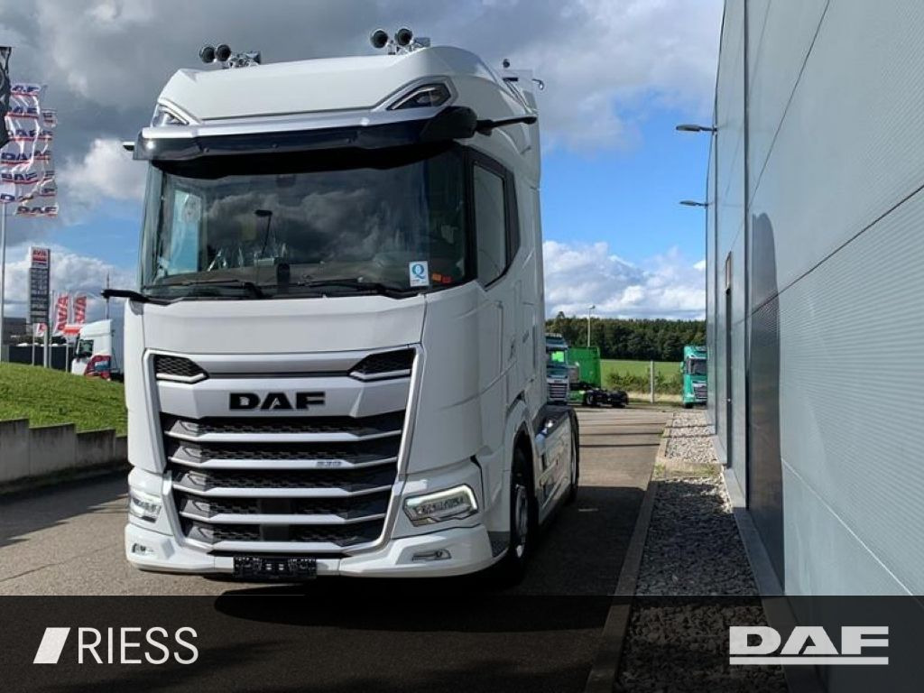 DAF XG+ 530 FT Leder Alcoa Vollluft Standklima - Cap tractor: Foto 5 DAF XG+ 530 FT Leder Alcoa Vollluft Standklima - Cap tractor: Foto 5