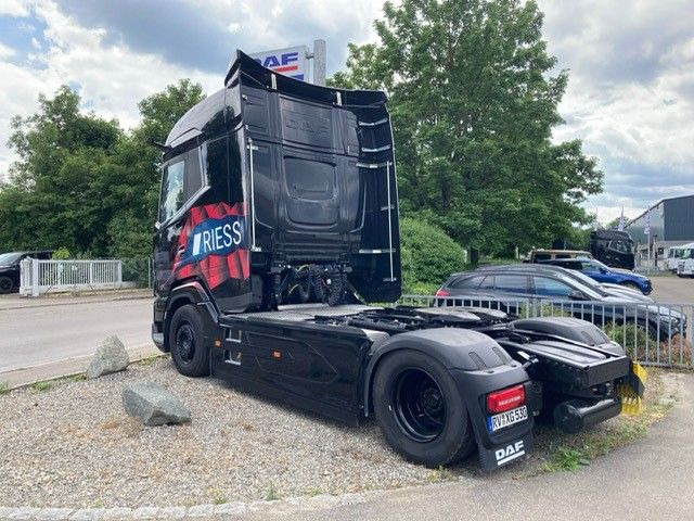 DAF XG 530 FT Vollluft Leder Kamera SpurH - Cap tractor: Foto 5 DAF XG 530 FT Vollluft Leder Kamera SpurH - Cap tractor: Foto 5