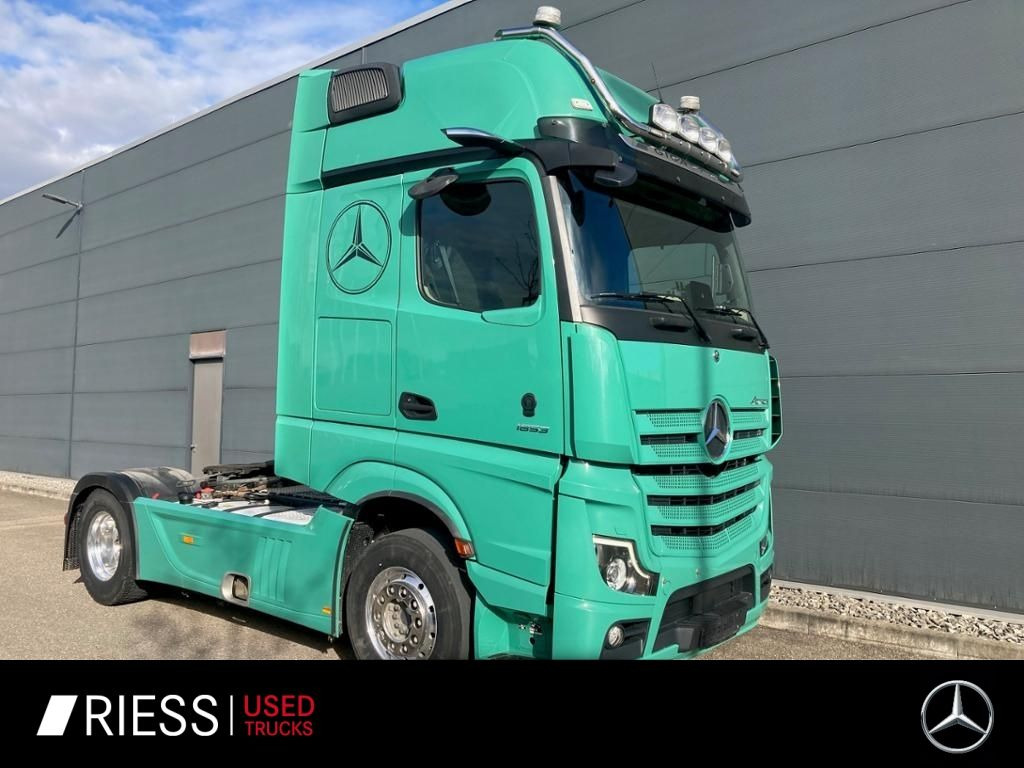 Mercedes-Benz 1853 LS Giga Space Alcoa Hydraulik BiXenon STH Mercedes-Benz 1853 LS Giga Space Alcoa Hydraulik BiXenon STH - Cap tractor: Foto 1 Mercedes-Benz 1853 LS Giga Space Alcoa Hydraulik BiXenon STH Mercedes-Benz 1853 LS Giga Space Alcoa Hydraulik BiXenon STH - Cap tractor: Foto 1