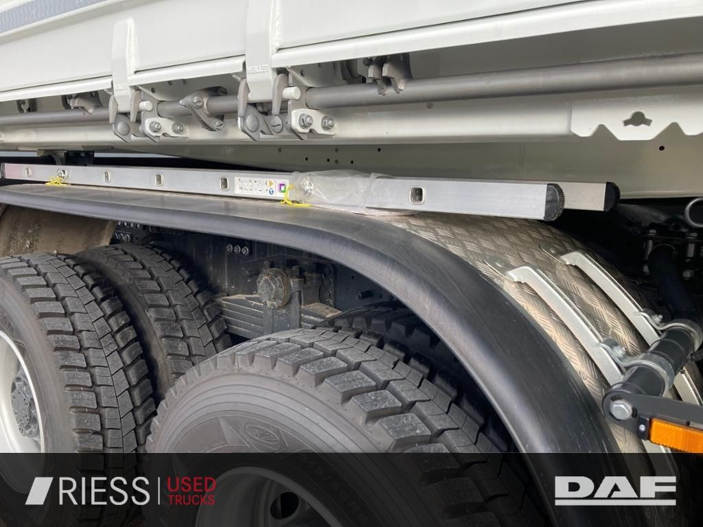 DAF XFc 480 FAT 6x4 Intarder Bordmatik Trigenius DAF XFc 480 FAT 6x4 Intarder Bordmatik Trigenius - Camion basculantă: Foto 4 DAF XFc 480 FAT 6x4 Intarder Bordmatik Trigenius DAF XFc 480 FAT 6x4 Intarder Bordmatik Trigenius - Camion basculantă: Foto 4