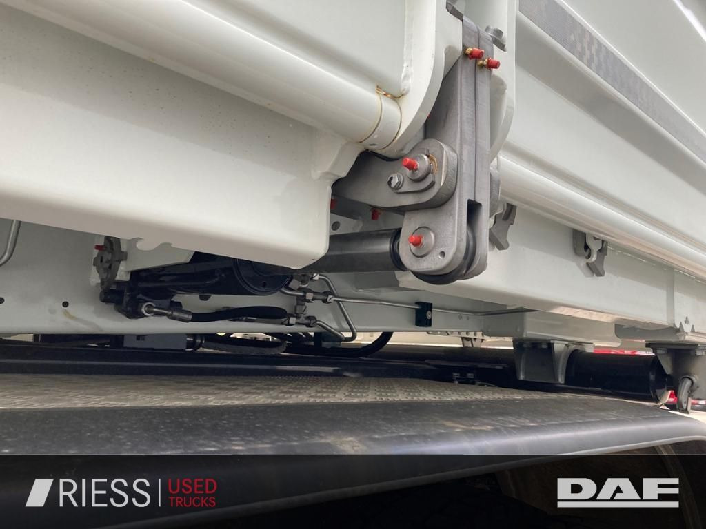 Leasing de DAF XFc 480 FAT 6x4 Intarder Bordmatik Trigenius  DAF XFc 480 FAT 6x4 Intarder Bordmatik Trigenius: Foto 9