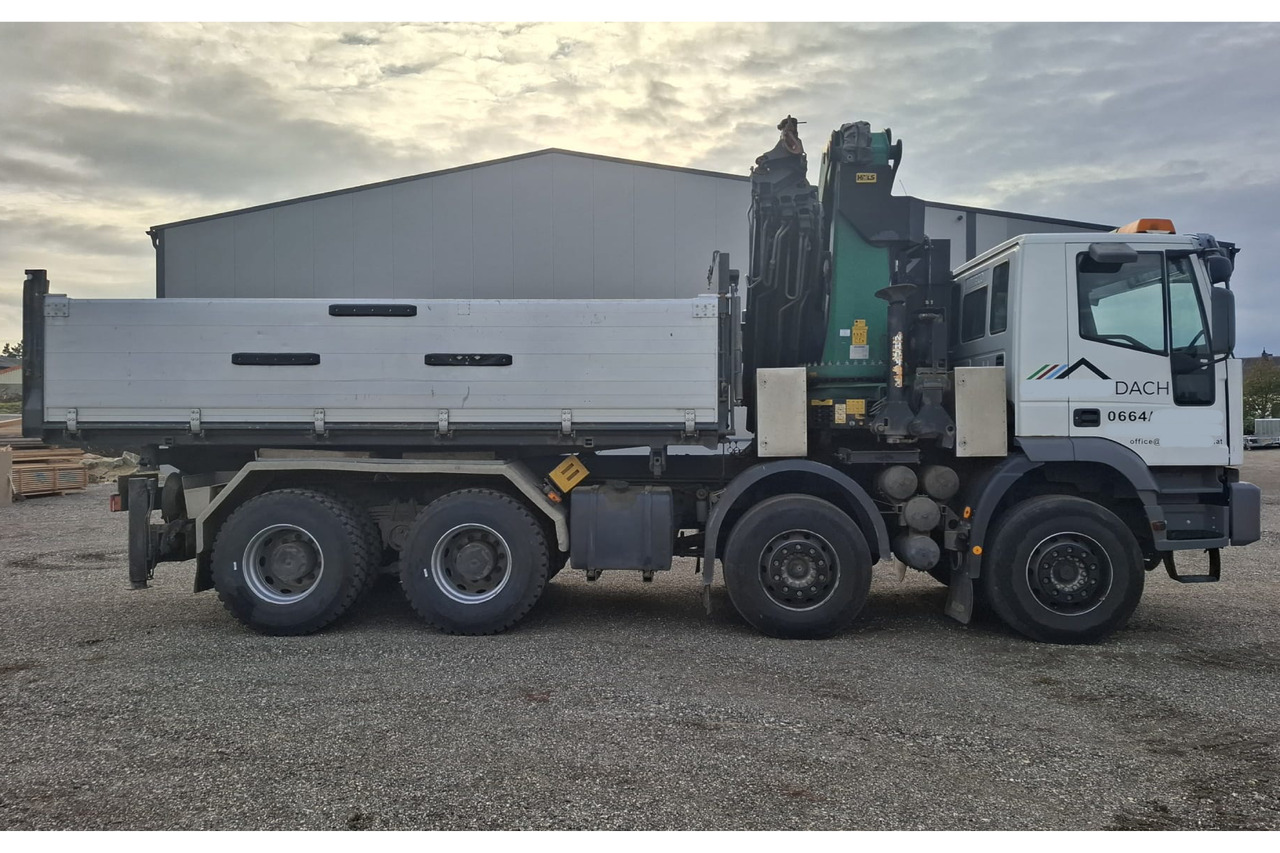 IVECO 480 EUROTRAKKER 8x4/TÜV/Palfinger PK 44002 G/MEILLER - Camion basculantă, Camion cu macara: Foto 2 IVECO 480 EUROTRAKKER 8x4/TÜV/Palfinger PK 44002 G/MEILLER - Camion basculantă, Camion cu macara: Foto 2