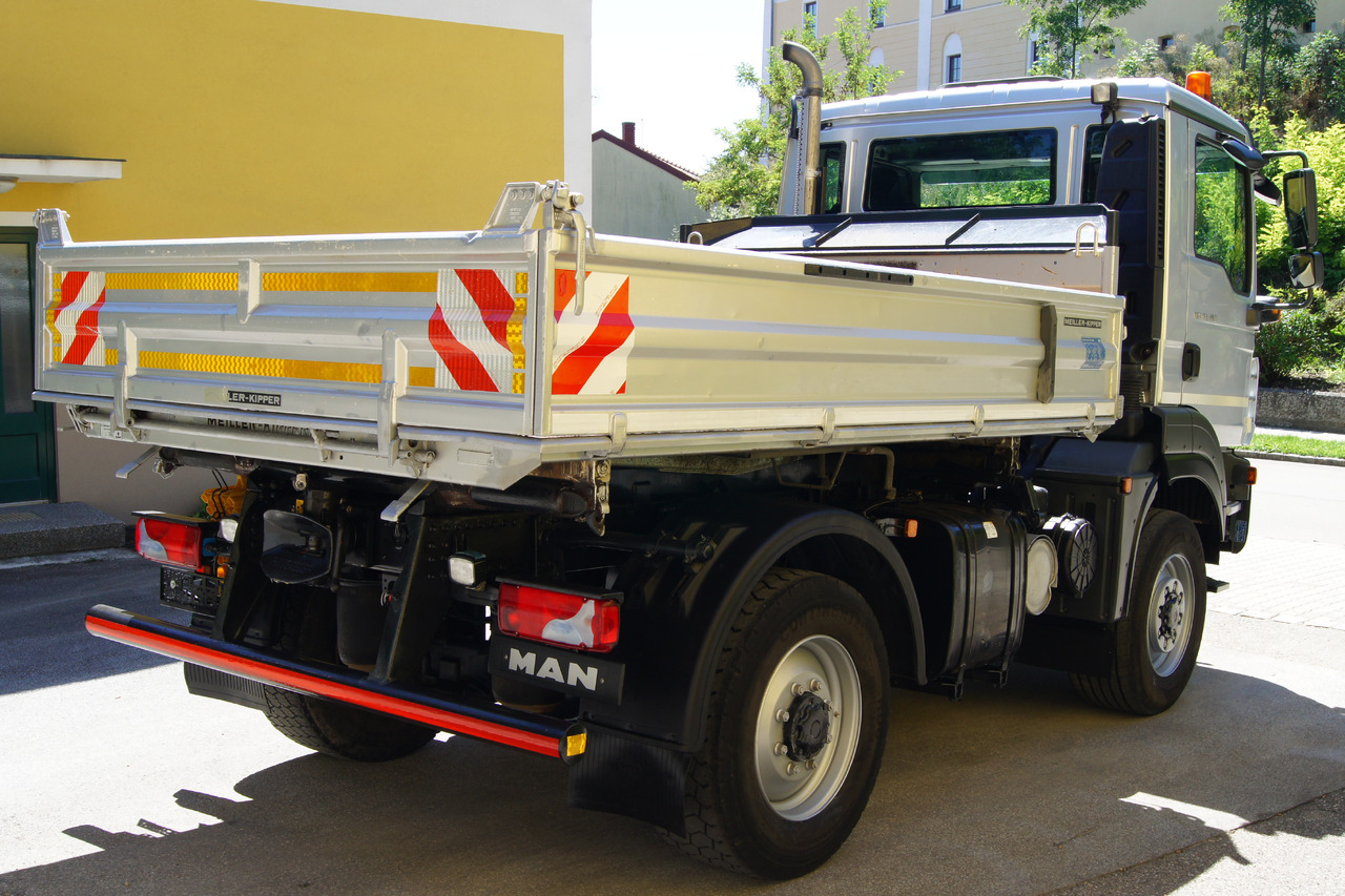 MAN TGM 13.290/4x4/TÜV/Euro 5/einzelbereift/Winterdienst/MEILLER - Utilaj deszăpezire: Foto 4 MAN TGM 13.290/4x4/TÜV/Euro 5/einzelbereift/Winterdienst/MEILLER - Utilaj deszăpezire: Foto 4