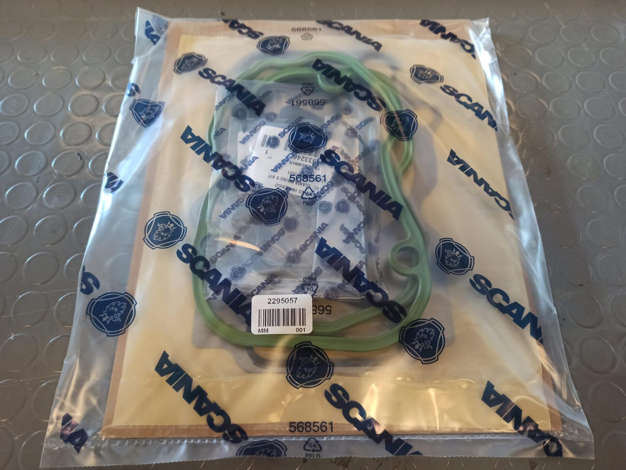 SCANIA GASKET KIT - 2295057 - Garnitură motor pentru Camion: Foto 1 SCANIA GASKET KIT - 2295057 - Garnitură motor pentru Camion: Foto 1
