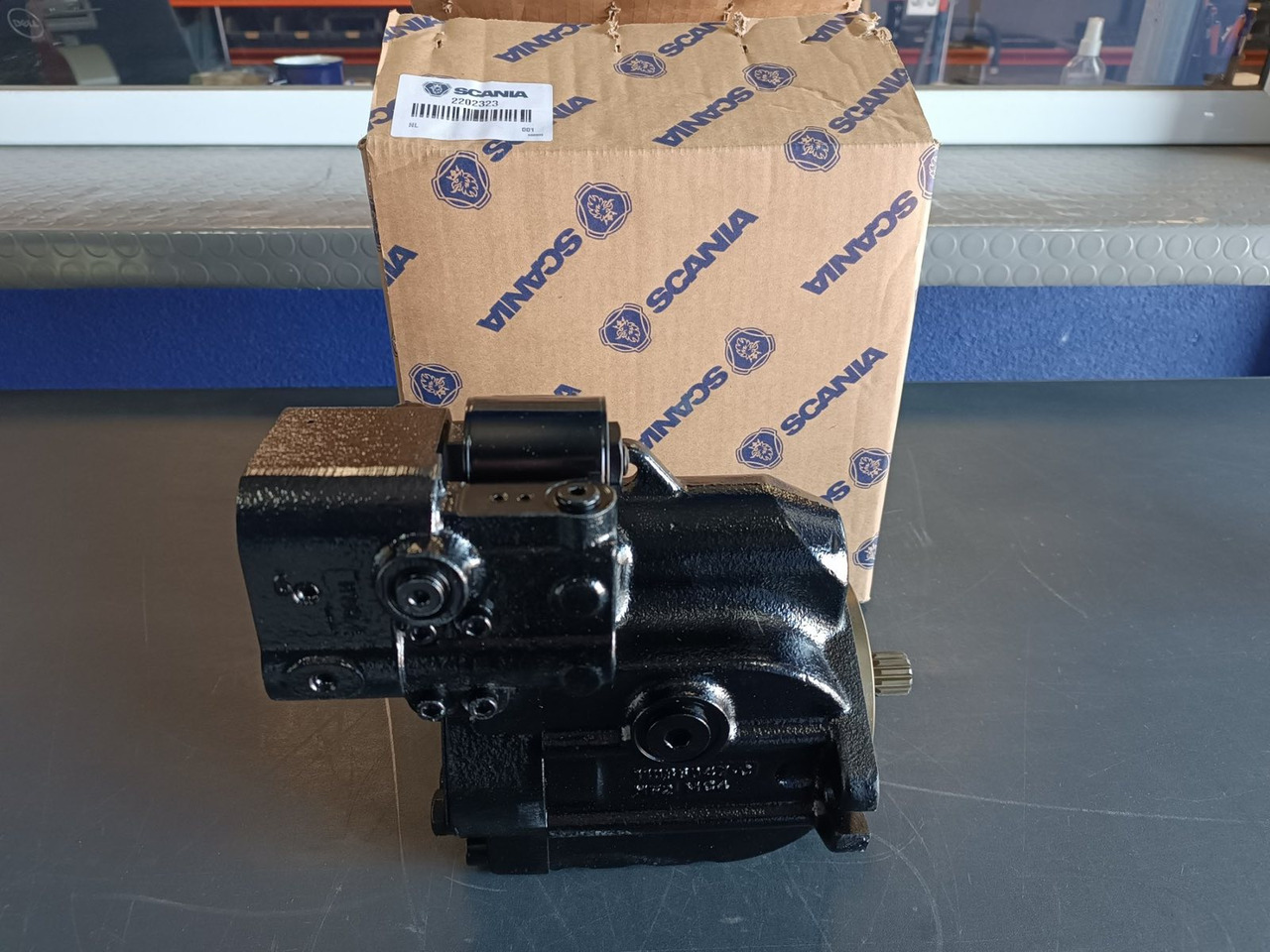 SCANIA HYDRAULIC PUMP - 2202323 - Pompa hidraulica pentru Camion: Foto 2 SCANIA HYDRAULIC PUMP - 2202323 - Pompa hidraulica pentru Camion: Foto 2