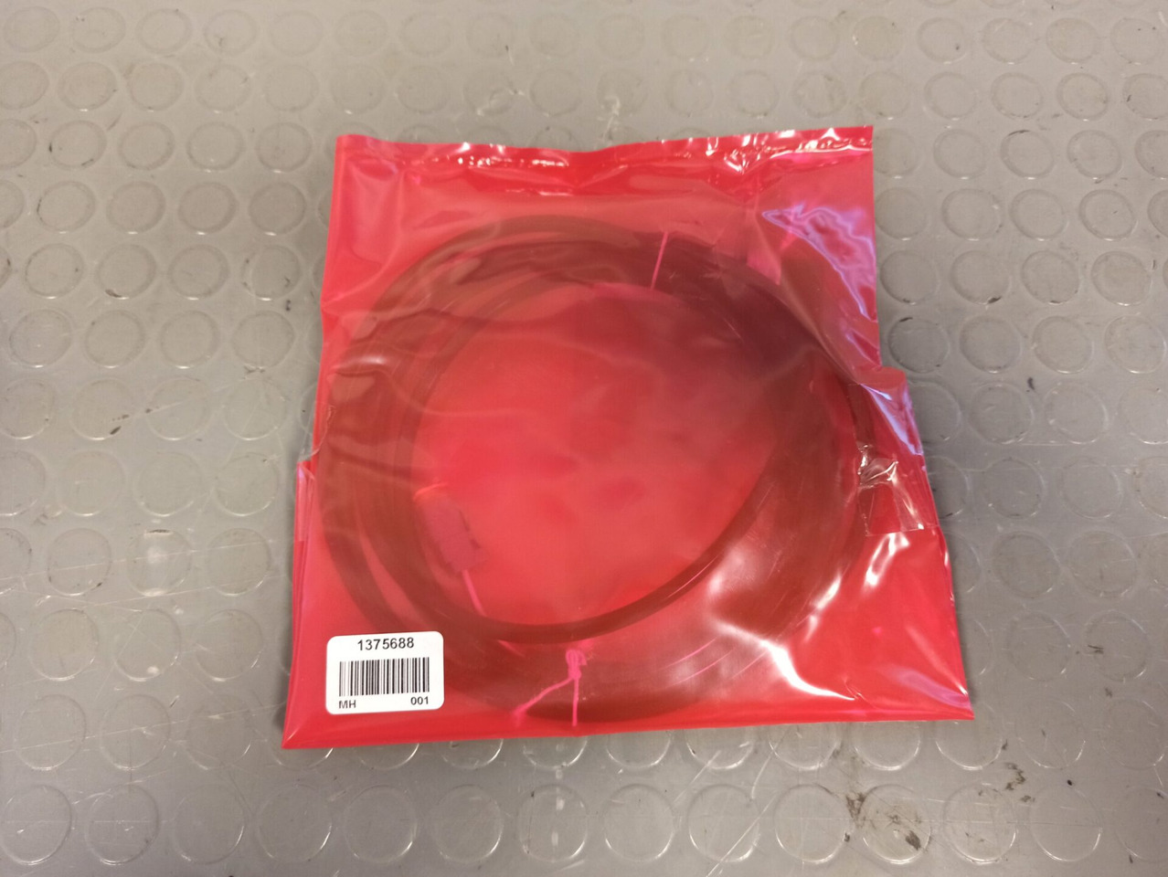 SCANIA ROTATIONAL SPEED SENSOR 1375688 - Senzor pentru Camion: Foto 1 SCANIA ROTATIONAL SPEED SENSOR 1375688 - Senzor pentru Camion: Foto 1