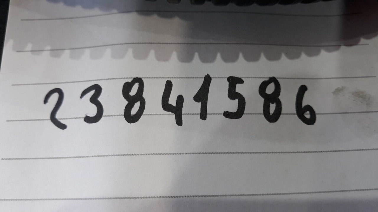 VOLVO OIL FILTER 23841586 - Filtru de ulei pentru Camion: Foto 3 VOLVO OIL FILTER 23841586 - Filtru de ulei pentru Camion: Foto 3