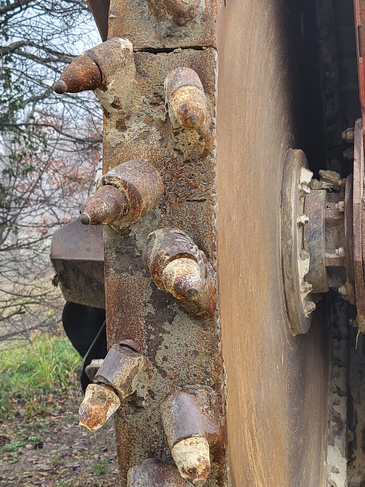 DITCH WITCH RT125 - Săpător de şanţuri: Foto 2 DITCH WITCH RT125 - Săpător de şanţuri: Foto 2