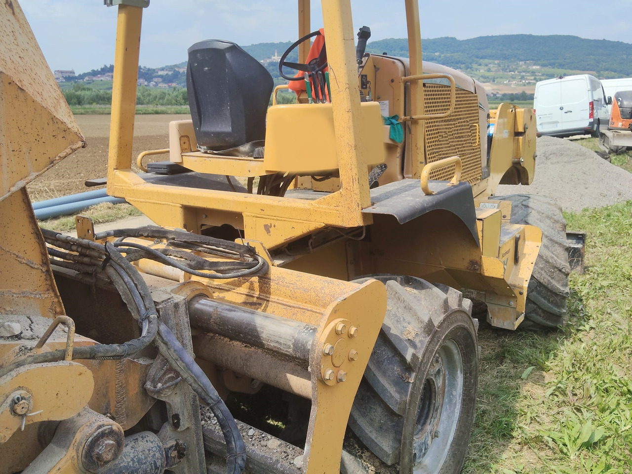 VERMEER RTX1250 - Săpător de şanţuri: Foto 3 VERMEER RTX1250 - Săpător de şanţuri: Foto 3