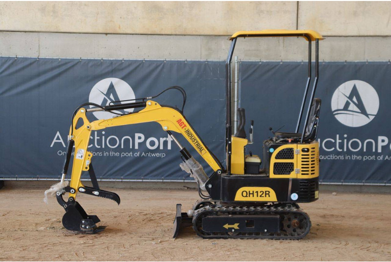 AGT Industrial QH12R - Mini excavator: Foto 2 AGT Industrial QH12R - Mini excavator: Foto 2