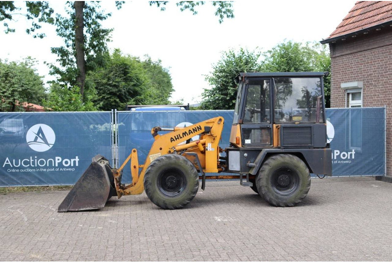 Ahlmann AL8C - Încărcător frontal pe pneuri: Foto 1 Ahlmann AL8C - Încărcător frontal pe pneuri: Foto 1