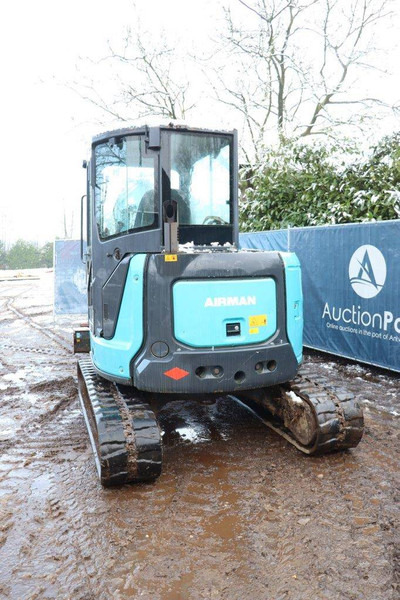 Airman AX48U-6A - Excavator pe şenile: Foto 4 Airman AX48U-6A - Excavator pe şenile: Foto 4