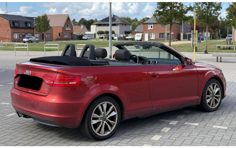 Audi A3 (8P) Cabriolet _ 2.0 TDI - Berlină/ Sedan: Foto 3 Audi A3 (8P) Cabriolet _ 2.0 TDI - Berlină/ Sedan: Foto 3