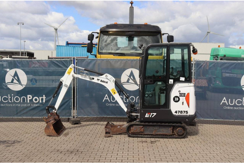 Bobcat E17 - Mini excavator: Foto 2 Bobcat E17 - Mini excavator: Foto 2
