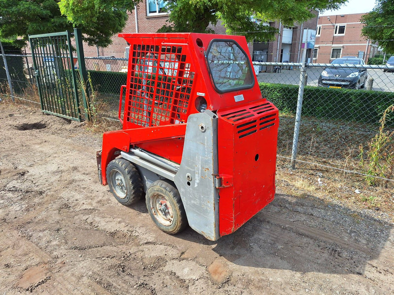 Bobcat S70 - Încărcător frontal pe pneuri: Foto 5 Bobcat S70 - Încărcător frontal pe pneuri: Foto 5