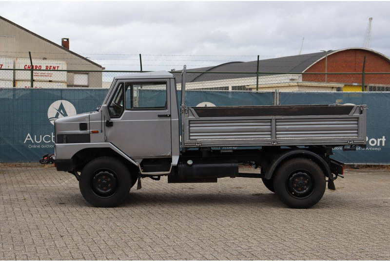 Bremach TGR 35 - Camion furgon: Foto 2 Bremach TGR 35 - Camion furgon: Foto 2