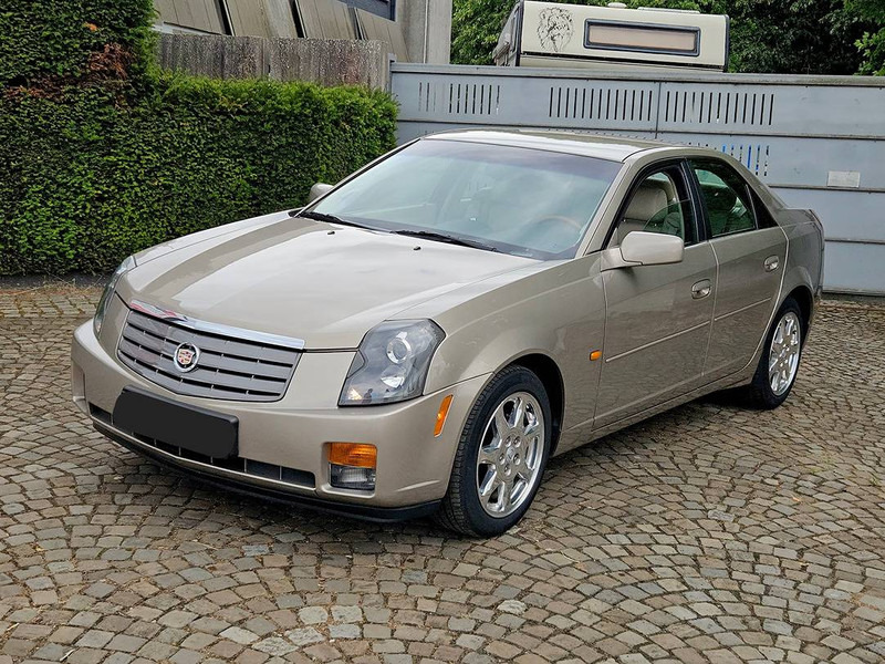 Cadillac CTS (gen I) 3.2 V6 - Berlină/ Sedan: Foto 1 Cadillac CTS (gen I) 3.2 V6 - Berlină/ Sedan: Foto 1