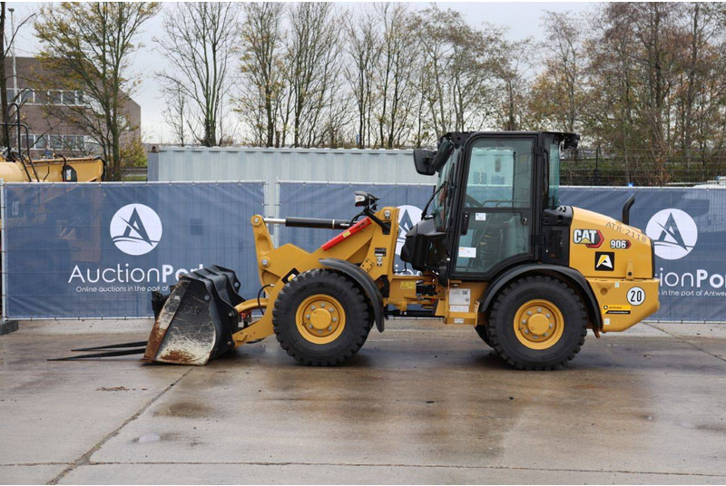 Caterpillar 906 - Încărcător frontal pe pneuri: Foto 2 Caterpillar 906 - Încărcător frontal pe pneuri: Foto 2