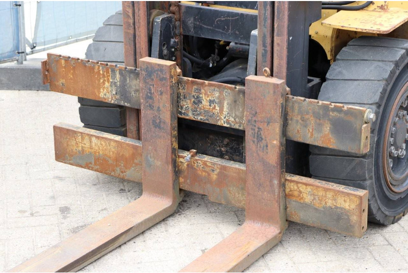 Stivuitor diesel Caterpillar DP45: Foto 10