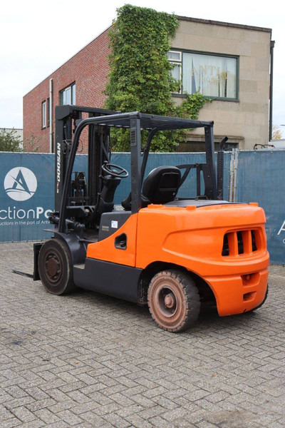 Doosan - Stivuitor diesel: Foto 4 Doosan - Stivuitor diesel: Foto 4