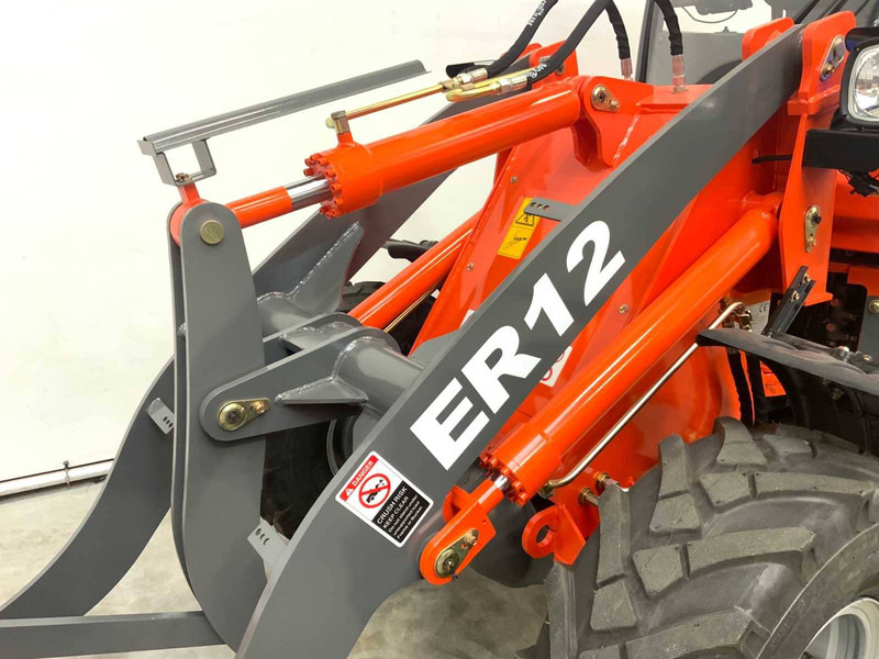 Everun ER12 - Încărcător frontal pe pneuri: Foto 3 Everun ER12 - Încărcător frontal pe pneuri: Foto 3