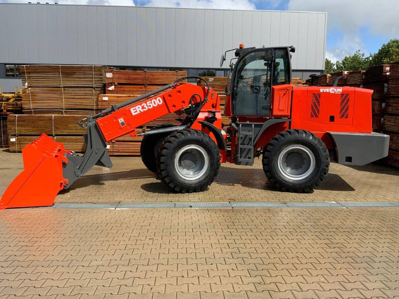 Everun ER3500 - Încărcător frontal pe pneuri: Foto 2 Everun ER3500 - Încărcător frontal pe pneuri: Foto 2