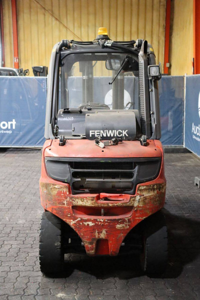 Fenwick H35T-02 - Stivuitor GPL: Foto 5 Fenwick H35T-02 - Stivuitor GPL: Foto 5