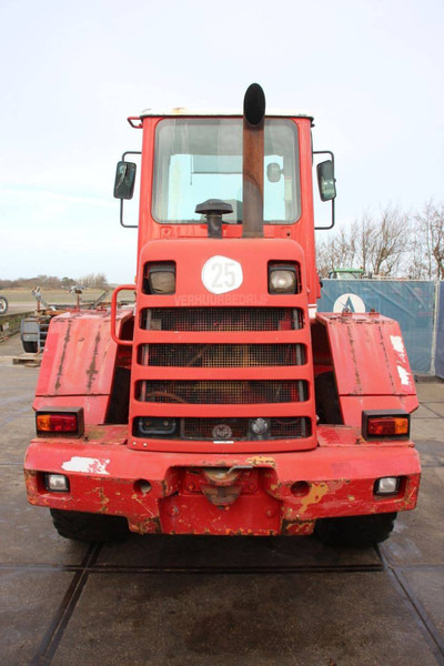 Fiat Hitachi FH-W110 - Încărcător frontal pe pneuri: Foto 4 Fiat Hitachi FH-W110 - Încărcător frontal pe pneuri: Foto 4