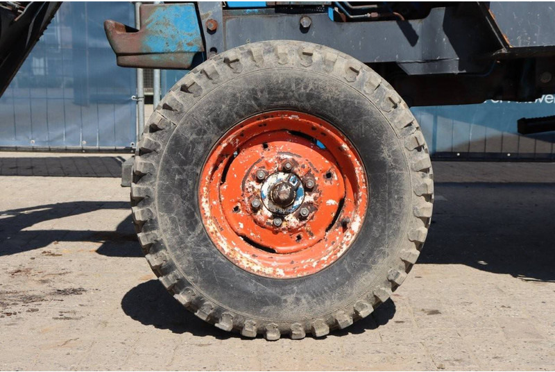 Tractor agricol Ford 5610: Foto 11