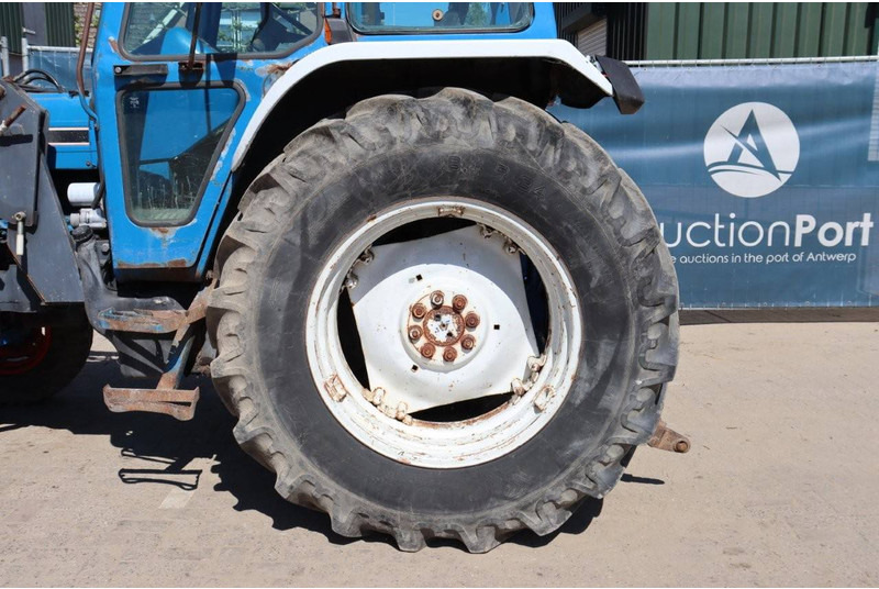 Tractor agricol Ford 5610: Foto 12