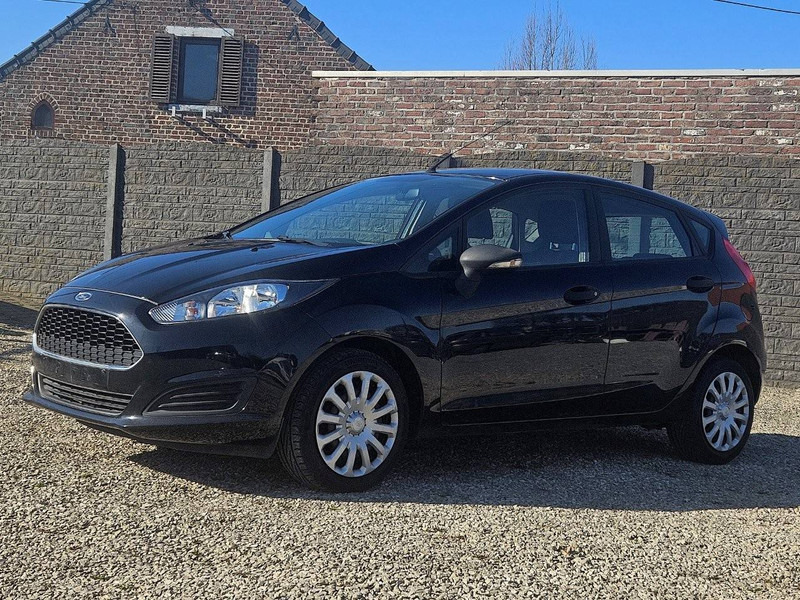 Ford Fiesta (VII - update) 1.25 - Berlină/ Sedan: Foto 2 Ford Fiesta (VII - update) 1.25 - Berlină/ Sedan: Foto 2