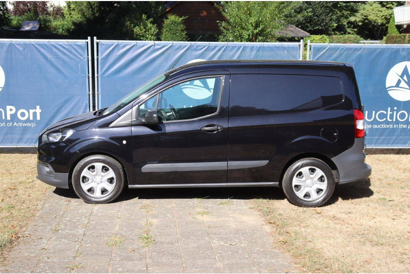 Ford Transit Courier - Dubă: Foto 2 Ford Transit Courier - Dubă: Foto 2