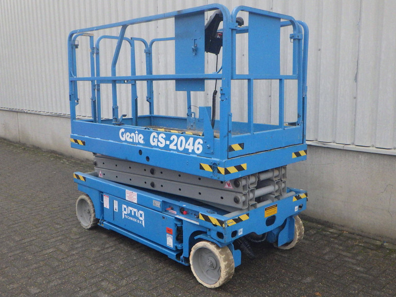 Genie GS-2046 - Platforma foarfeca: Foto 2 Genie GS-2046 - Platforma foarfeca: Foto 2