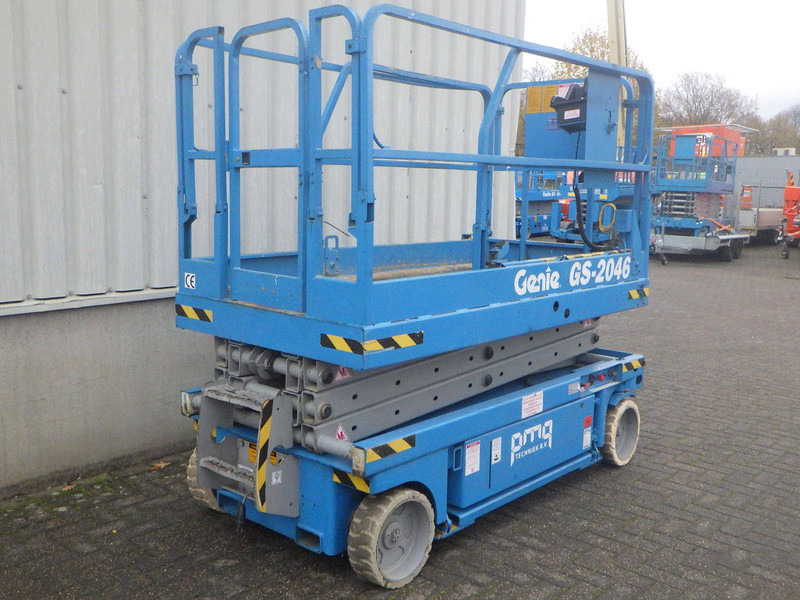 Genie GS-2046 - Platforma foarfeca: Foto 3 Genie GS-2046 - Platforma foarfeca: Foto 3